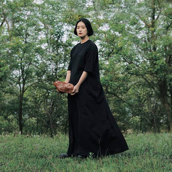 ▲이랑의 정규 3집 <늑대가 나타났다> 앨범 커버 이미지 ⓒ유어썸머