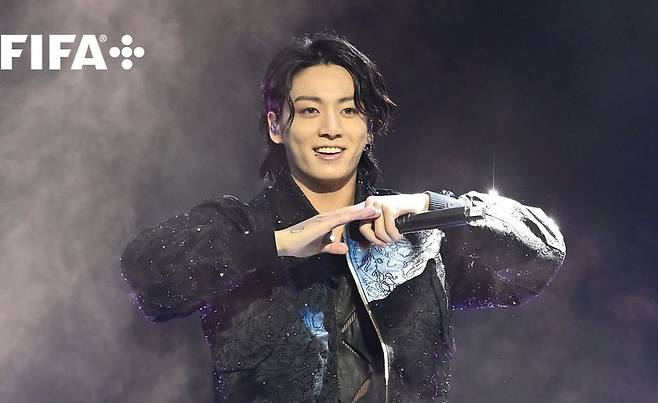 방탄소년단 정국 'Dreamers' 월드컵 개막식 무대 유튜브 인기 동영상 1위..'초특급 인기'