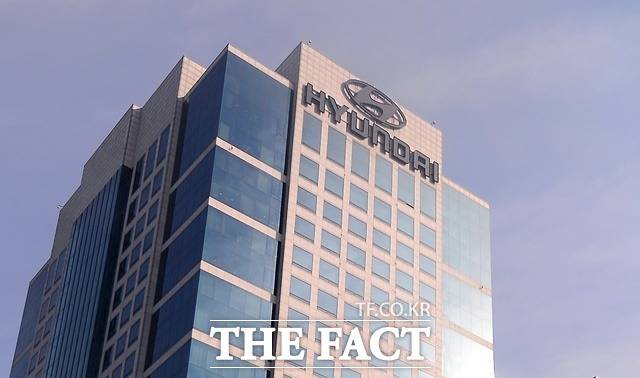 현대자동차가 직원 사기 진작을 위해 포상제도인 '현대 히어로'의 포상 부문과 수상 혜택을 확대한다. /더팩트DB