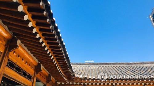 미세먼지 없는 맑은 하늘 [연합뉴스 자료 사진]