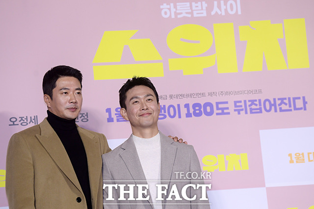 권상우(왼쪽), 오정세 주연의 영화 '스위치'가 내년 1월 개봉한다. /이선화 기자