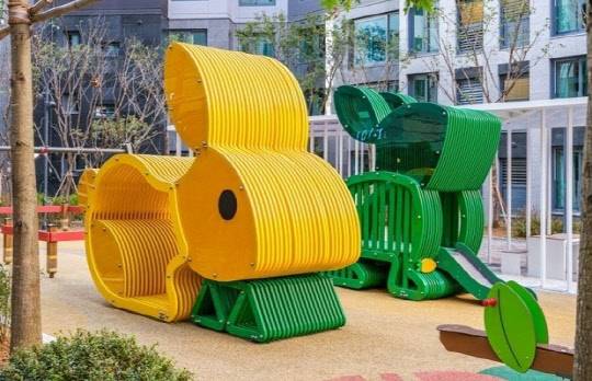 3D 프린팅 기술로 제작된 '힐스테이트 홍은 포레스트'의 토끼 놀이터 <현대건설 제공>