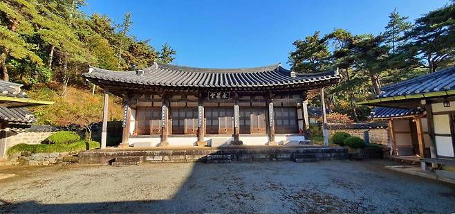 강진 해남윤씨 영모당