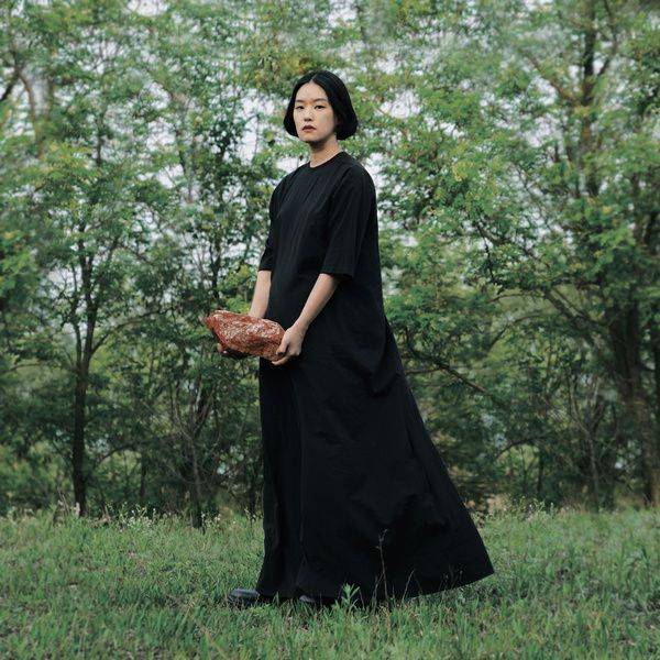 ▲가수 이랑의 '늑대가 나타났다' 앨범 커버.