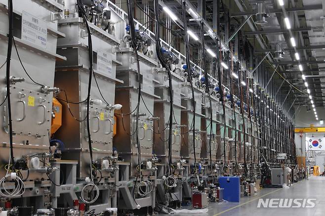 [대전=뉴시스]대표적인 국가연구시설장비 중 하나인 한국형 중이온 가속기 '라온(RAON)'의 SCL3 초전도가속모듈. (사진=중이온가속기연구소 제공)