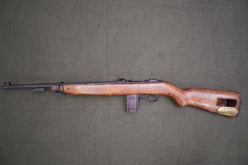 ADD가 지난 1971년 박정희 대통령의 긴급 지시에 따라 약 40여일만에 제조한 M2 카빈총 대한민국 1호 시제품의 모습. 사진제공=전쟁기념관