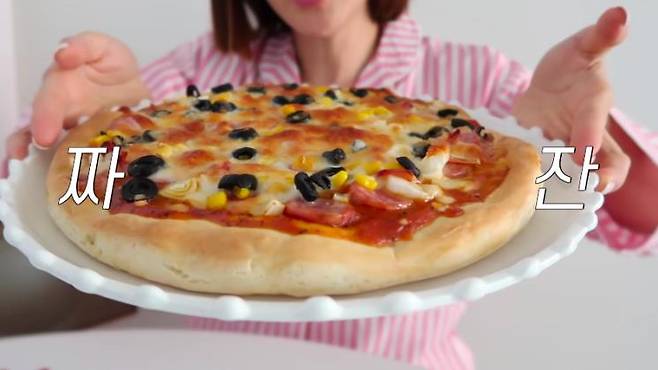 'IVYTV' 유튜브 영상 캡처