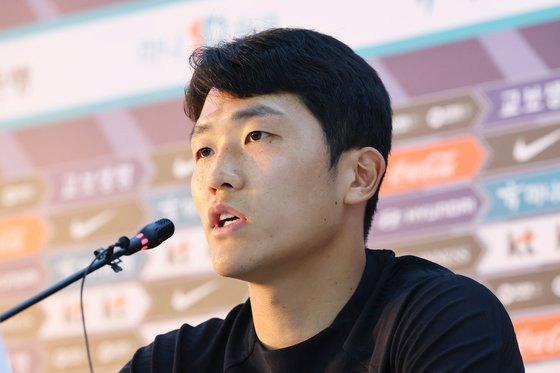 30일 축구대표팀 훈련장에서 열린 기자회견에 참석한 나상호. 김현동 기자