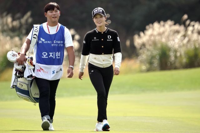 12월 18일 결혼하는 골프 스타 커플 김시우와 오지현. 박태성 작가 제공
