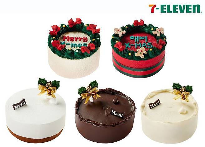 세븐일레븐은 홈파티용 크리스마스 케이크과 쿠키를 예약 판매한다. 팬데믹 국면 집 밖에서 모임을 즐기는 사람들이 많아졌지만 아직 코로나19 유행이 끝나지 않은 만큼 크리스마스를 집에서 즐기는 '홈파티족'이 많을 것으로 보고 준비했다. 세븐일레븐 제공.