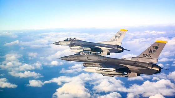 미군, 중·러 군용기 카디즈 진입 이튿날 F-16 실사격 훈련. 미 제8전투비행단