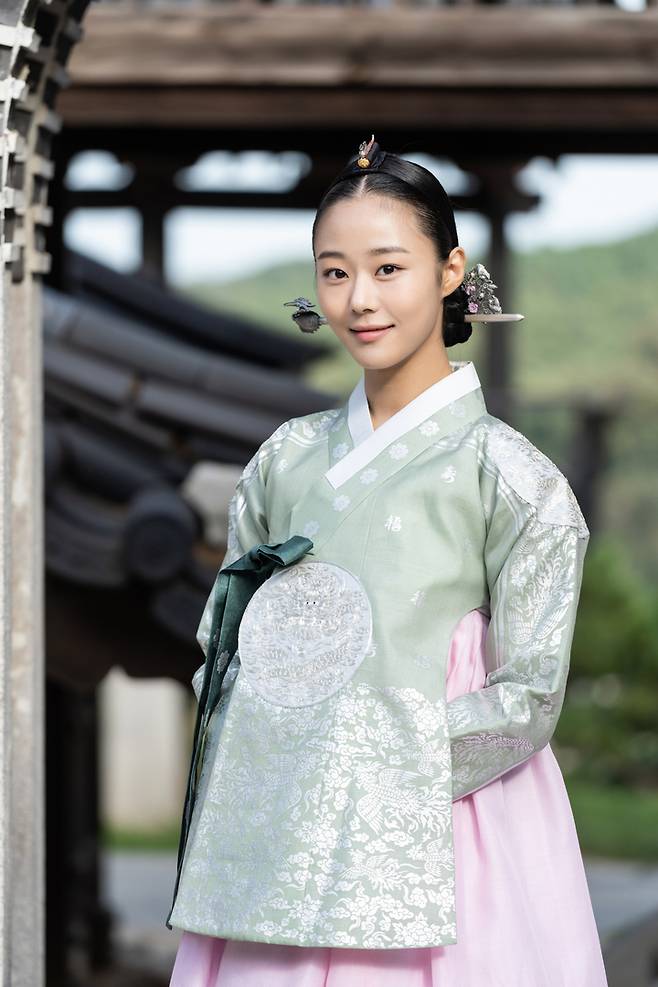 [서울=뉴시스] '채린' 2022.12.04. (사진 = FNC Entertainment 제공) photo@newsis.com *재판매 및 DB 금지제공 *재판매 및 DB 금지