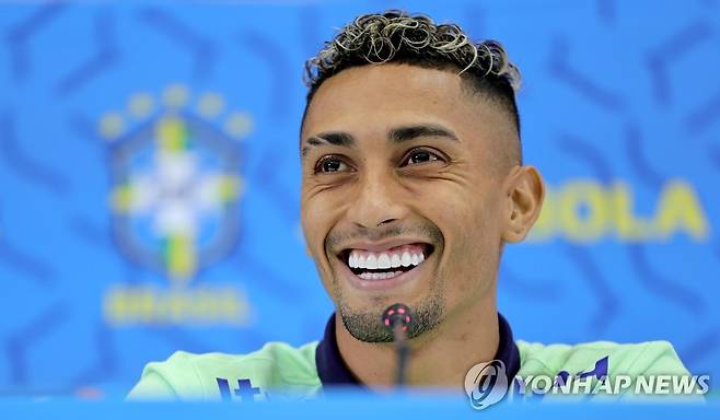 지난달 22일 기자회견하는 하피냐 [EPA=연합뉴스]