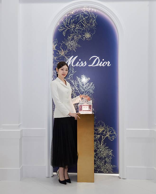 사진 : 크리스챤 디올 뷰티 - 꿈의 아뜰리에 팝업 스토어 - 김연아 ⓒChristian Dior Beauty