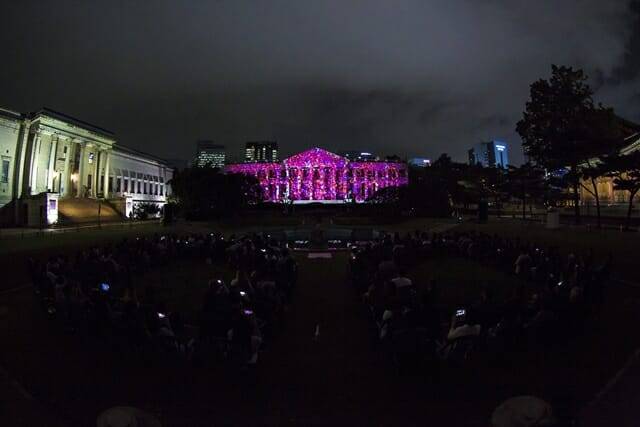 문화유산 활용 미디어파사드의 효시로 꼽히는 2016 덕수궁 석조전 미디어파사드.