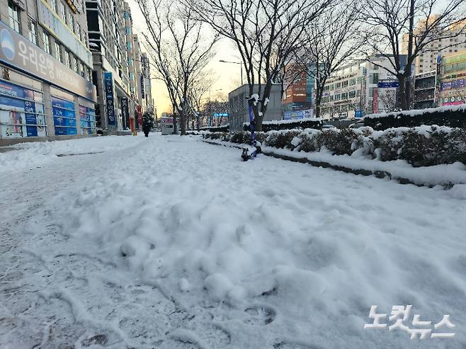 19일 오전 광주 서구 치평동 인근 모습. 박성은 기자