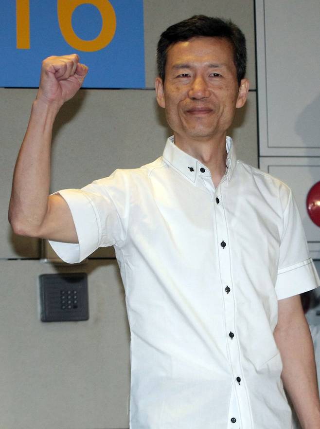 2012년 7월20일 중국 구금상태에서 풀려나 인천국제공항을 통해 귀국하는 김영환 [연합뉴스 자료사진]