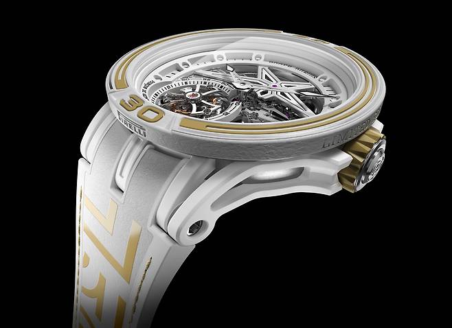 사진 : 로저드뷔(Roger Dubuis), 엑스칼리버 스파이더 피렐리 모노투르비옹 (RDDBEX1036)