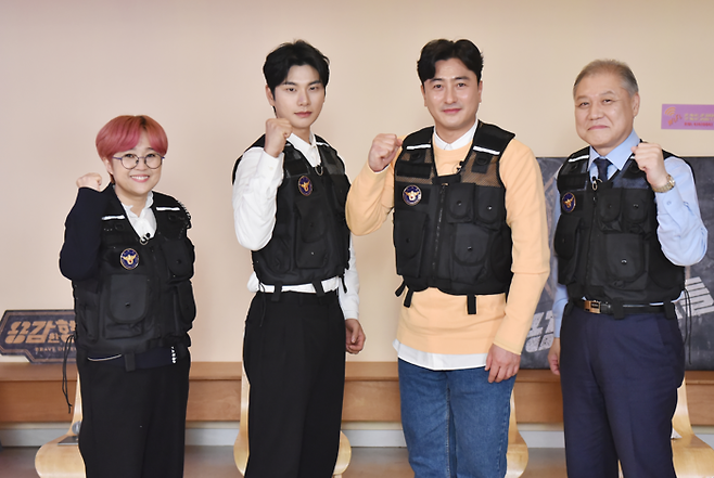 E채널 범죄 예능 ‘용감한 형사들 2’의 MC 송은이, 이이경, 안정환, 권일용 프로파일러. 사진 E채널