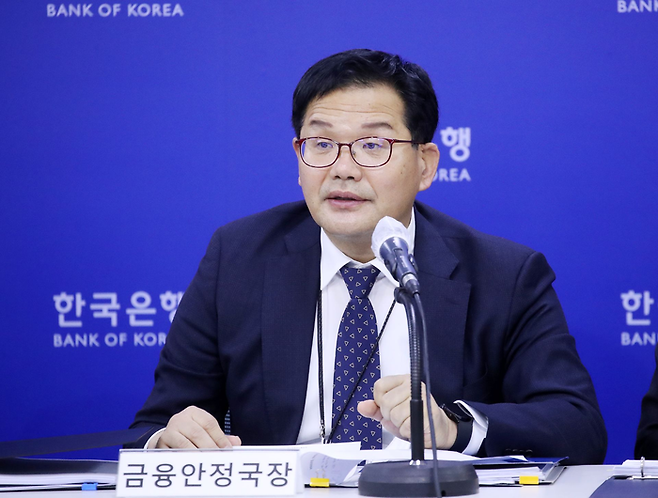 이정욱 한국은행 금융안정국장이 22일 오전 서울 중구 한국은행에서 열린 금융안정보고서(2022년 12월) 설명회에서 발언하고 있다. 한국은행 제공