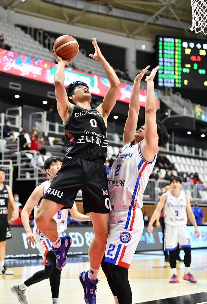 kt의 하윤기 [KBL 제공. 재판매 및 DB금지]