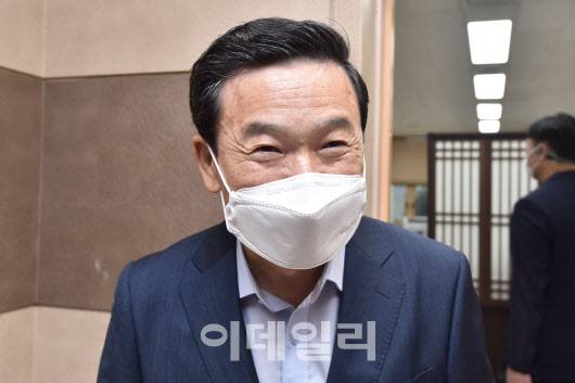 6개월 만에 경찰 서열상 경찰청장(치안총감) 다음으로 높은 치안정감으로 초고속 증진한 김순호(59) 행정안전부 경찰국장(치안감)(사진=이데일리DB)