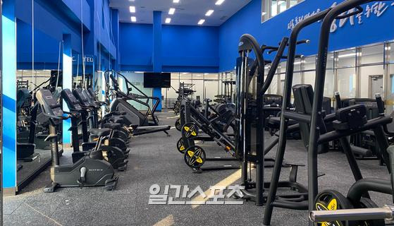 인천이 공들여 만든 체력단련실.(사진=김희웅 기자)