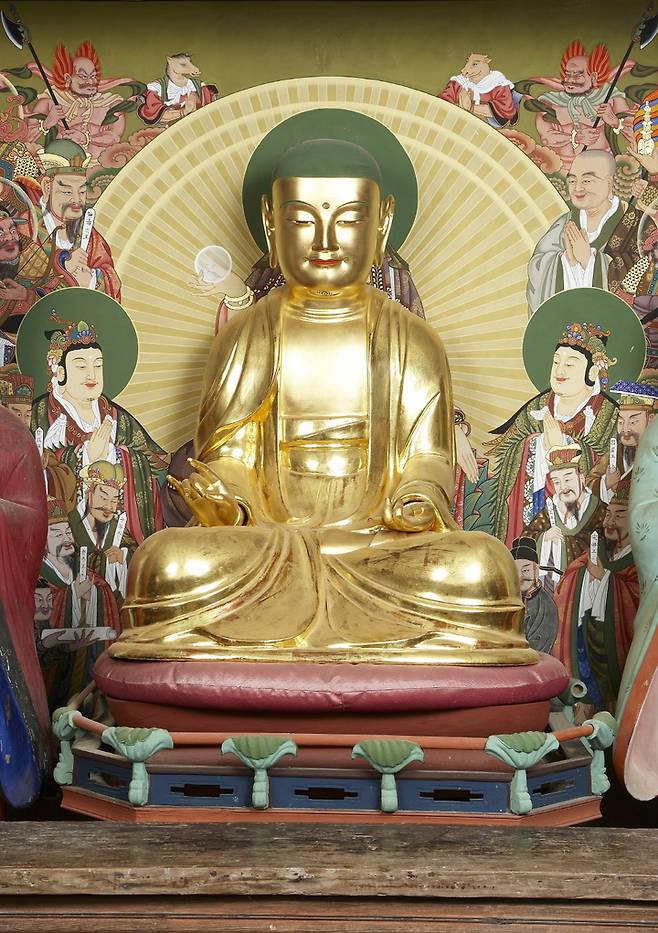 [서울=뉴시스] 창녕 관룡사 목조지장보살삼존상 및 시왕상 일괄- 목조지장보살좌상 (사진=문화재청 제공) 20221229. photo@newsis.com *재판매 및 DB 금지