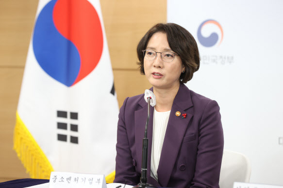 이영 중소벤처기업부 장관(사진=중소벤처기업부)