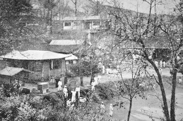1924년 무렵의 '경성보육원' 자료 사진. 보육원이 운영했던 양로원으로 추정된다.&nbsp;