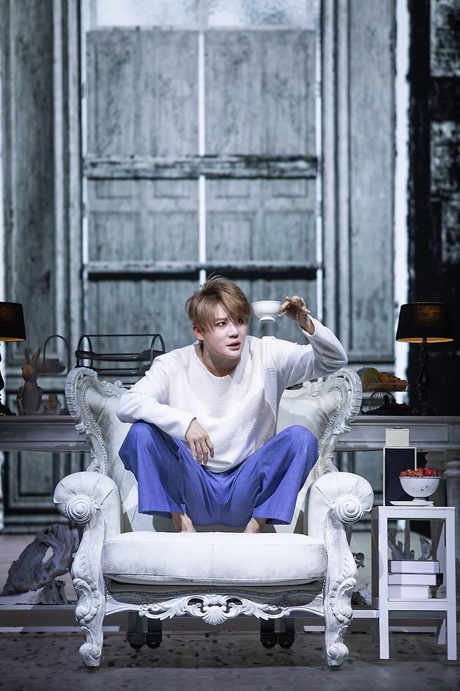 Singer-turn-musical actor Kim Jun-su plays L in the musical "Death Note." (OD Company)