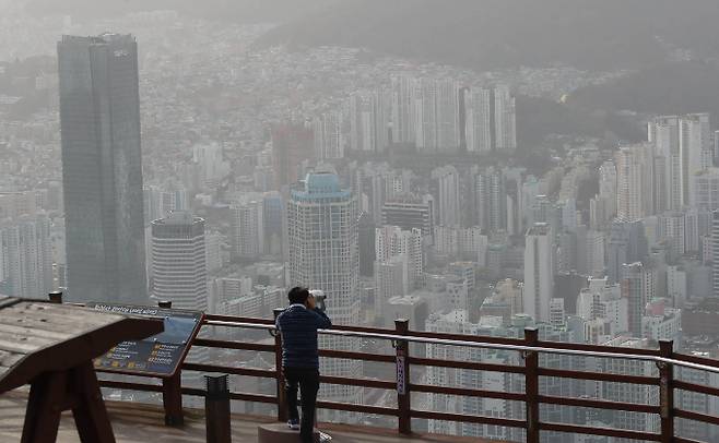 중국발 황사에 전국이 흙먼지 등으로 몸살을 앓고 있다./사진=뉴시스