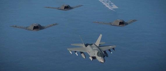 KF-21 '보라매' 전투기(맨 앞)과 무인 전투기(개발명 '가오리-X') 편대 컴퓨터그래픽. 가오리-X는 한국 국방과학연구소가 스텔스에 대한 해석과 측정 능력을 확보하고 연구시설을 바탕으로 스텔스 무인전투기 기술시범기 과제를 수행하여 2015년 초도비행에 성공했다. 2017년부터 2차 기술시범기 사업을 진행 중이며, 해당 시범기 사업을 통해 스텔스성능 향상, 비행성능 향상 및 스텔스 무인전투기 운영개념연구 등을 수행하고 있다. KF-21과 함께 비행하는 영상. 사진=방위사업청 제공