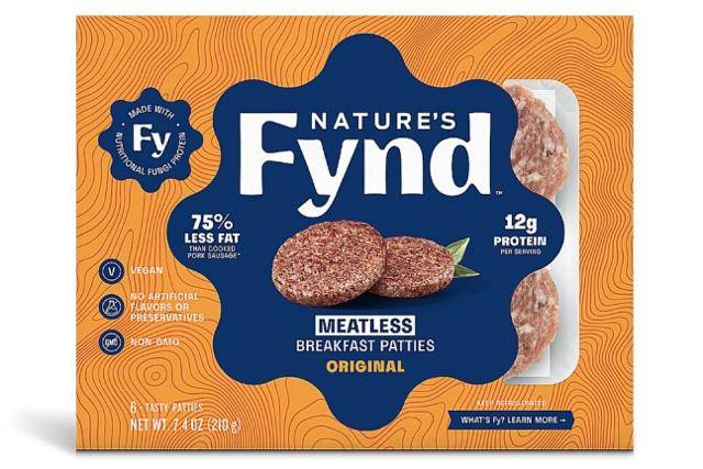 네이처스 파인드가 대체 단백질로 만든 햄버거용 패티. 네이처스 파인드 제공