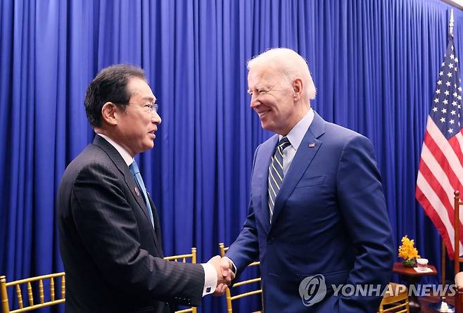 조 바이든 미국 대통령과 기시다 후미오 일본 총리 [UPI 연합뉴스 자료 사진. 재판매 및 DB 금지]