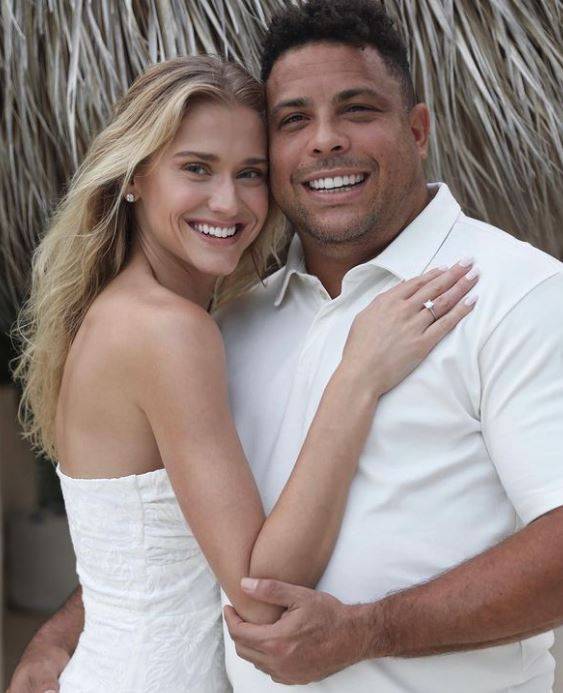 사진=셀리나 락스 공식 SNS, 셀리나-호나우두