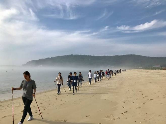 [사진제공=한국노르딕워킹협회]