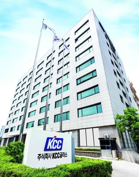 KCC글라스 본사 전경. KCC글라스 제공.