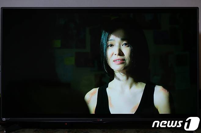 '연진아'를 연신 외치는 문동은의 대사가 고막에 내리꽂혔다. "신발은 벗어야지 연진아." 2023.1.22/뉴스1 ⓒ News1 이기범 기자