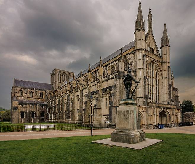 영국 윈체스터 대성당 전경