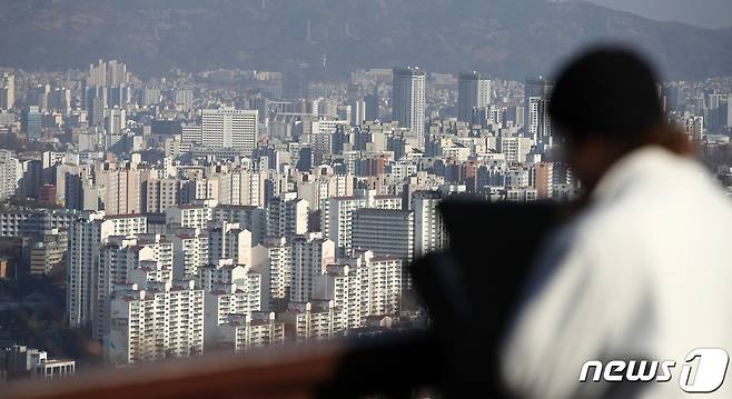 LH 지난해 매입임대 3만가구 사들였는데…미분양 떠안기 가능할까