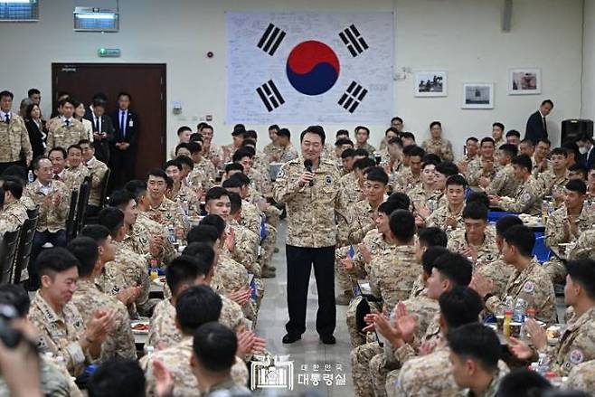 지난 1월 15일 윤석열 대통령이 아크부대를 방문에 장병들 격려했다.   대통령실 제공