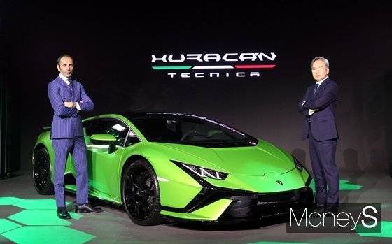 지난해 국내 출시된 람보르기니 우라칸 테크니카  /사진=장동규 기자