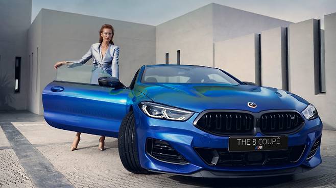 BMW 한정판 모델 M850i xDrive 쿠페 퍼스트 에디션.