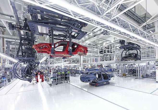 Audi e-tron GT 생산과정