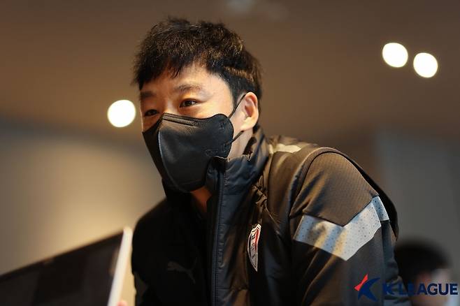 인터뷰하는 염기훈 [한국프로축구연맹 제공. 재판매 및 DB 금지]