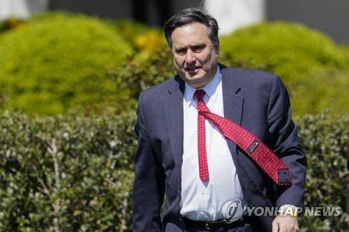 백악관 비서실장에서 물러나는 론 클라인 [AP 연합뉴스 자료사진. 재판매 및 DB 금지]