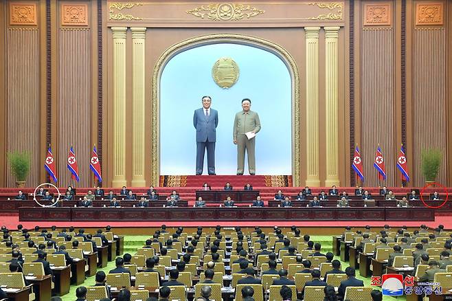 북한이 지난 17∼18일 평양 만수대의사당에서 최고인민회의 제14기 제8차 회의를 개최했다고 조선중앙통신이 19일 보도했다. 연합뉴스