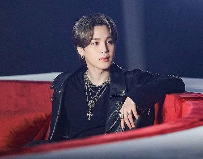 '본업천재' 방탄소년단 지민, 환상 비주얼 '바이브' MV 비하인드