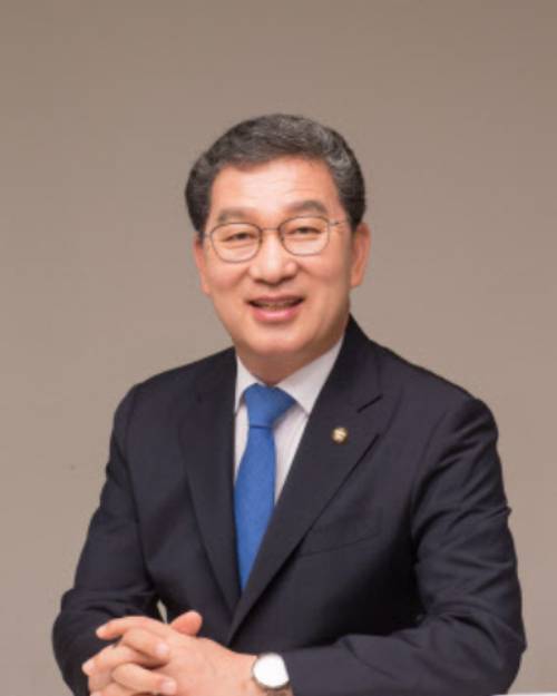 신정훈 국회의원(나주화순, 더불어민주당 전남도당위원장). 의원 측 제공